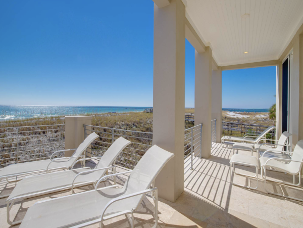 Amazing 5 Bedroom Beachfront Home in Destin with Sunset View